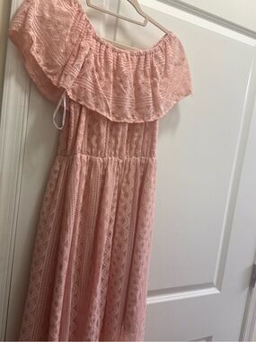 Off-Shoulder Pink Lace Casual Dress